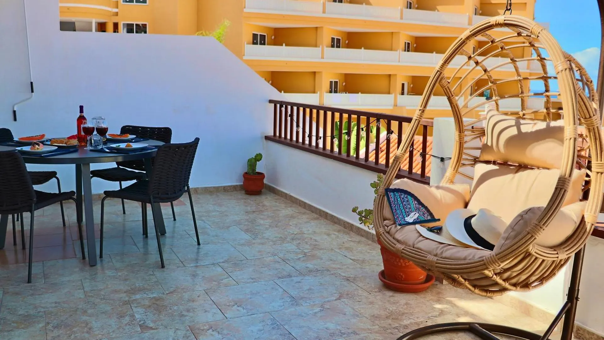 Holiday Ocean Park Las Americas Costa Adeje